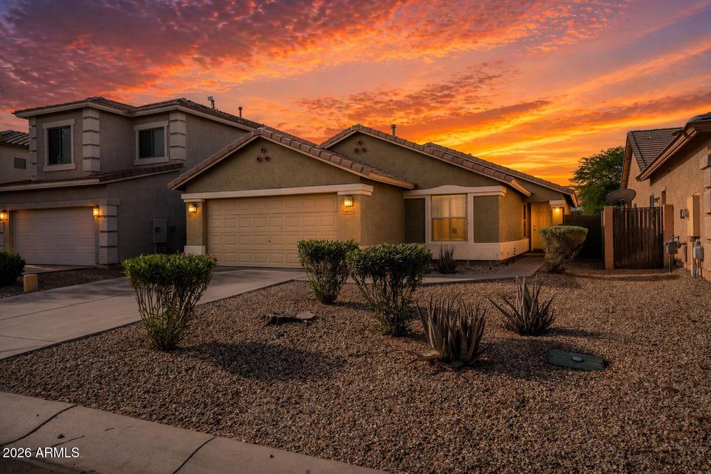 44633 W YUCCA Lane, Maricopa, AZ 85138