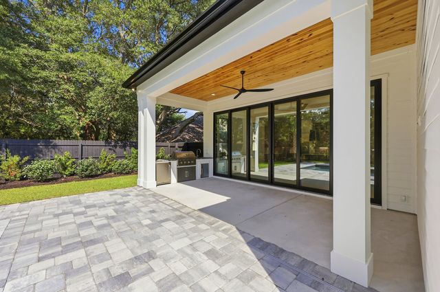 305 Mesa Grande Dr., Myrtle Beach, SC 29579
