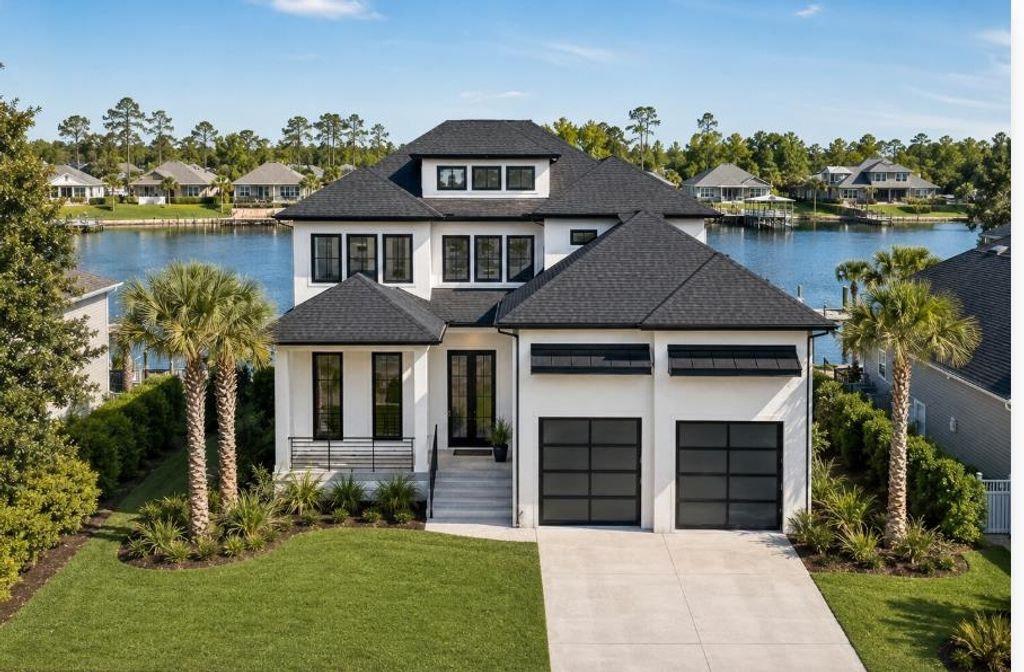 305 Mesa Grande Dr., Myrtle Beach, SC 29579