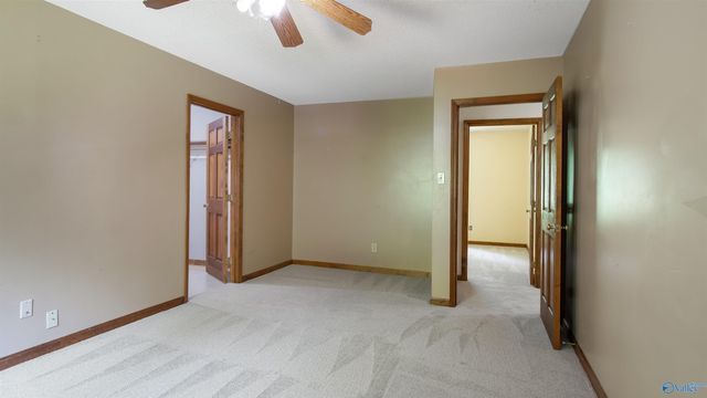 102 Boys Ranch Road, Hartselle, AL 35640