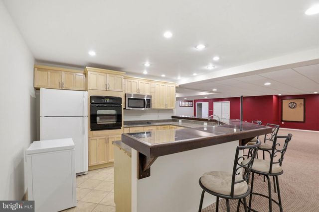 2 BREEZY KNL, Lititz, PA 17543