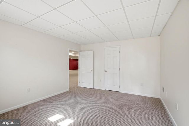 2 BREEZY KNL, Lititz, PA 17543