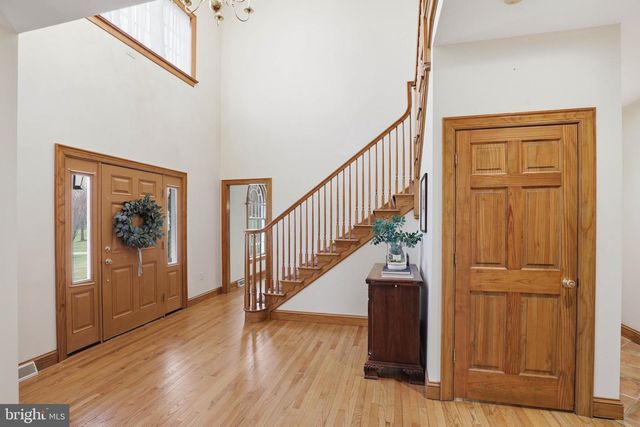 2 BREEZY KNL, Lititz, PA 17543