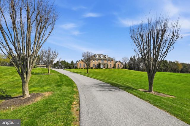2 BREEZY KNL, Lititz, PA 17543