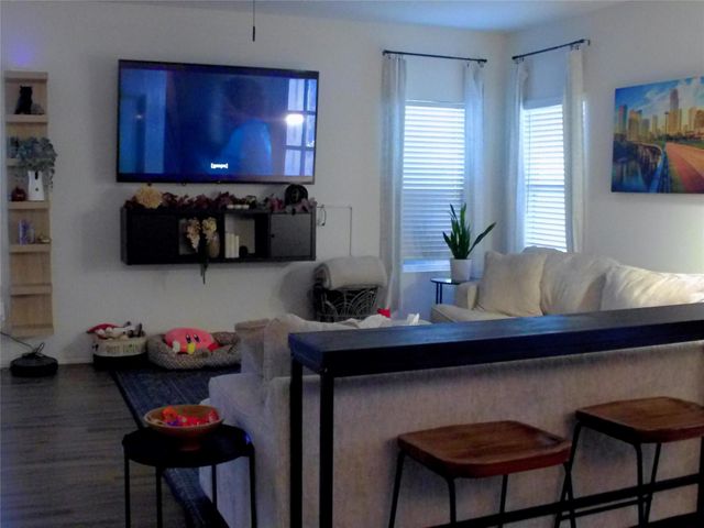 10629 Sunday DR, Austin, TX 78747