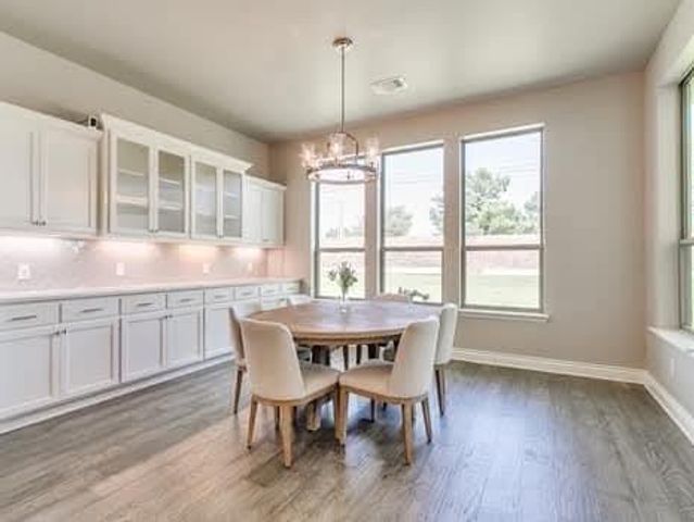 18704 Neri Drive, Edmond, OK 73012