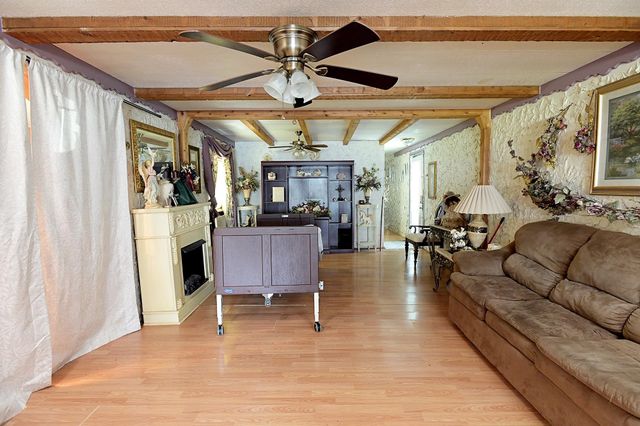 204 Ledet Drive, Thibodaux, LA 70301