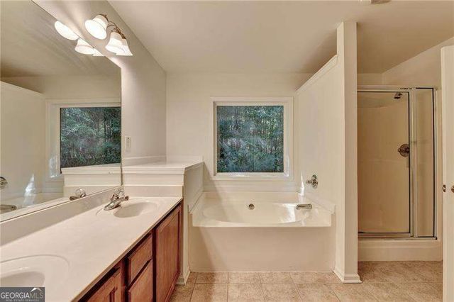 222 Ledgewood Mill Way, Lawrenceville, GA 30045