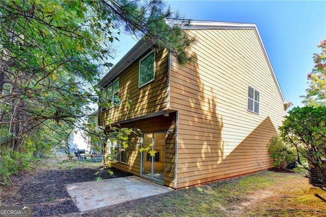 222 Ledgewood Mill Way, Lawrenceville, GA 30045