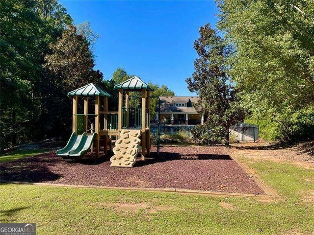 222 Ledgewood Mill Way, Lawrenceville, GA 30045