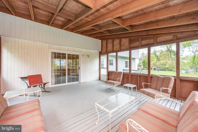 101 BIDDLE DR, Exton, PA 19341