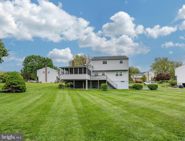 101 BIDDLE DR, Exton, PA 19341