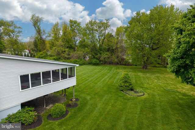 101 BIDDLE DR, Exton, PA 19341