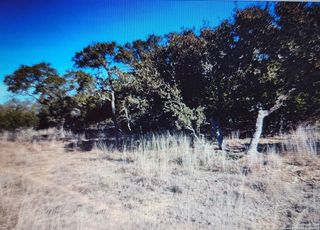711 John Price, Blanco, TX 78606