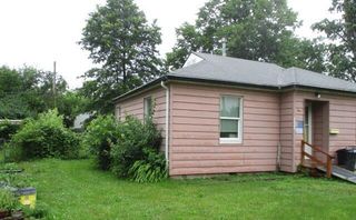 1 ROCK SPRINGS DR, Mexico, MO 65325