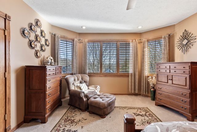 810 Hampton Place Road, Monett, MO 65708