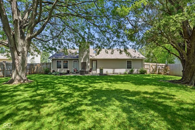 21383 Candlewick Road, Noblesville, IN 46062