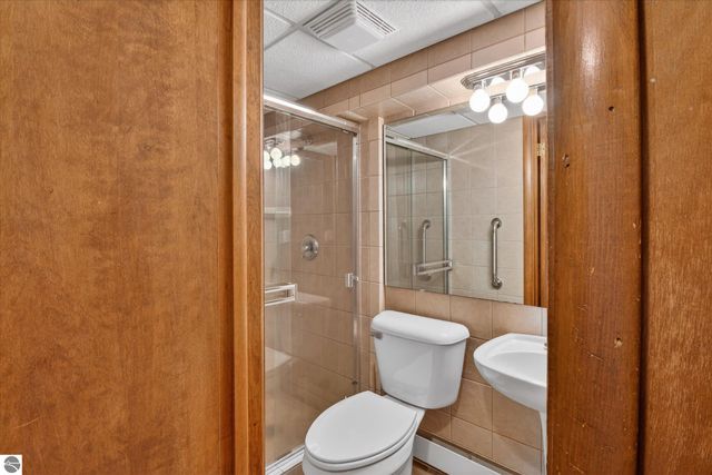 901 Riverview, Alma, MI 48801