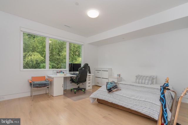 2905 UNIVERSITY TER NW, Washington, DC 20016