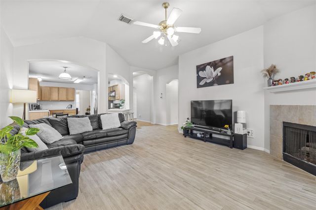 6710 Catarina Circle, Houston, TX 77084