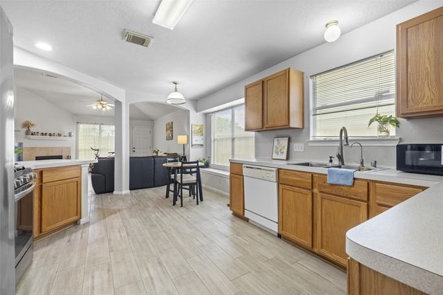 6710 Catarina Circle, Houston, TX 77084