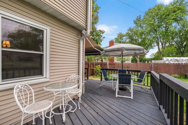 1020 W 107th Street, Bloomington, MN 55431