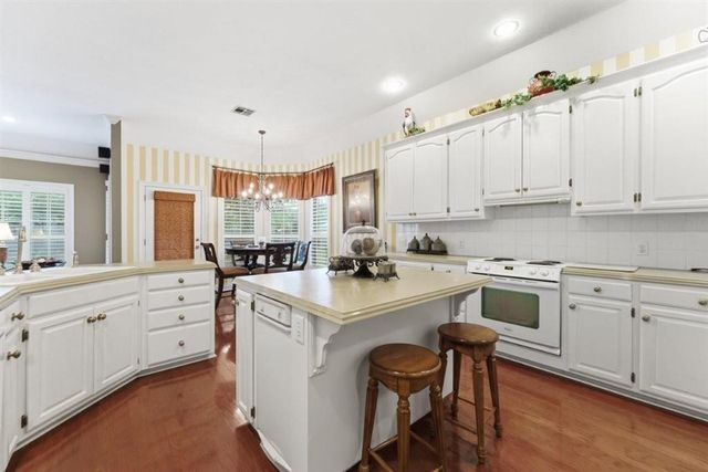 6159 Oak Leaf Lane, Lake Charles, LA 70605