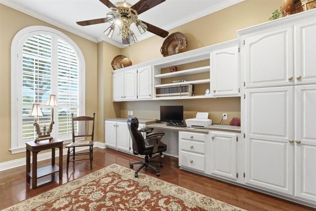 6159 Oak Leaf Lane, Lake Charles, LA 70605