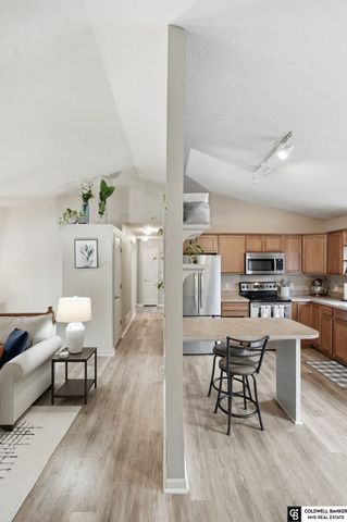 7354 Potter Street, Omaha, NE 68122