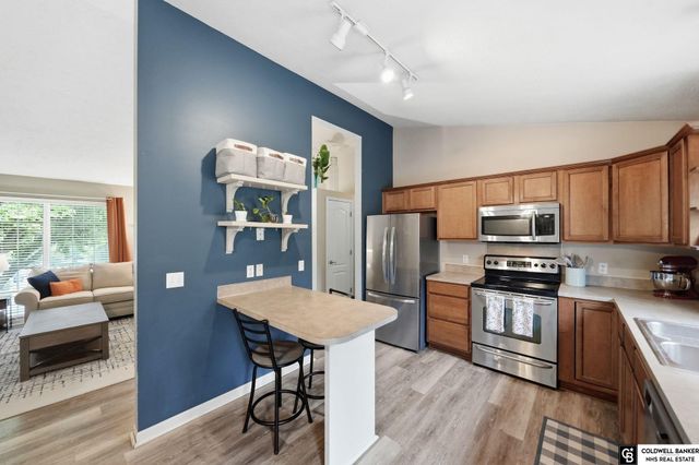 7354 Potter Street, Omaha, NE 68122