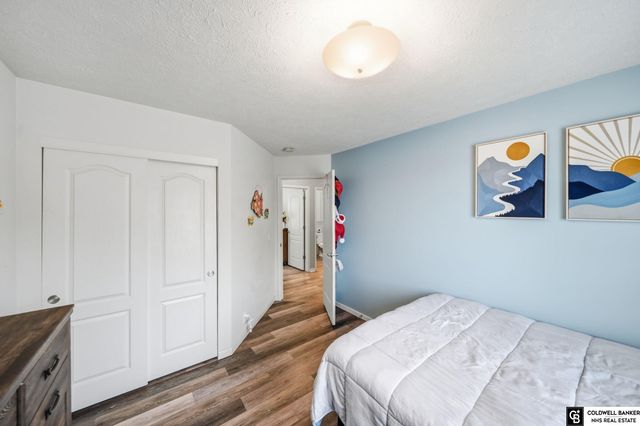 7354 Potter Street, Omaha, NE 68122
