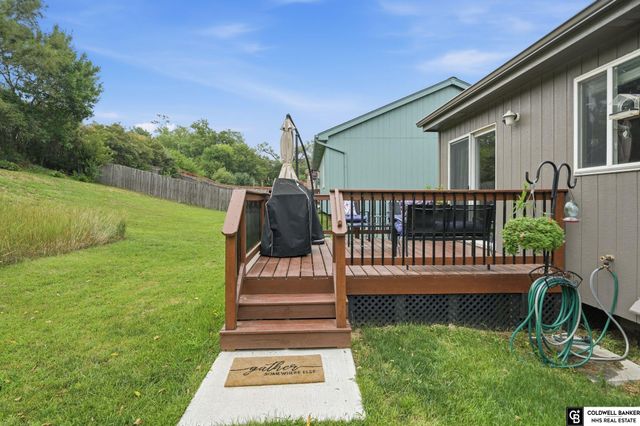 7354 Potter Street, Omaha, NE 68122