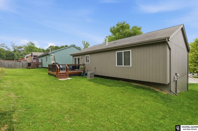 7354 Potter Street, Omaha, NE 68122