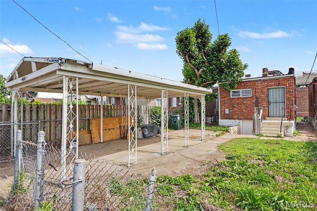 4416 San Francisco Avenue, St Louis, MO 63115