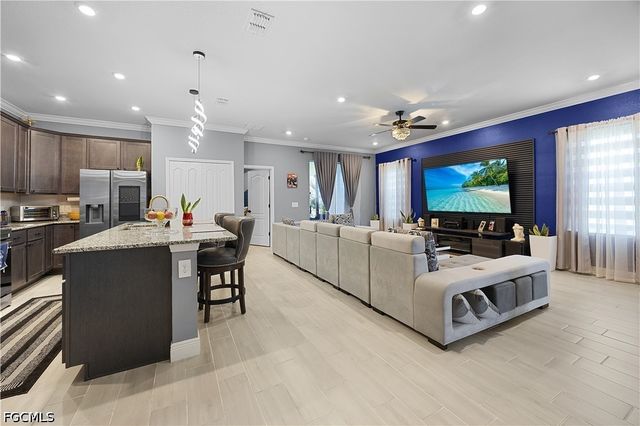 605 Norman AVE, Lehigh Acres, FL 33971