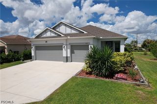 605 Norman AVE, Lehigh Acres, FL 33971