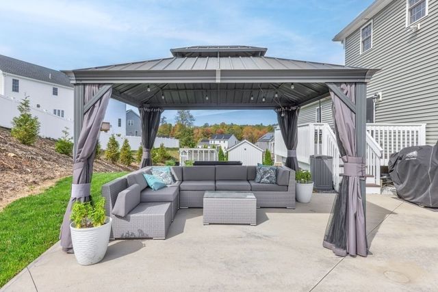 51 Woodside Avenue, Rutland, MA 01543