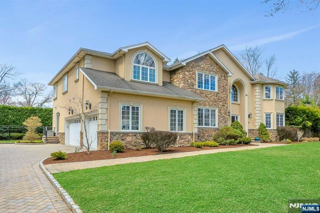 103 Ivy Lane, River Vale, NJ 07675