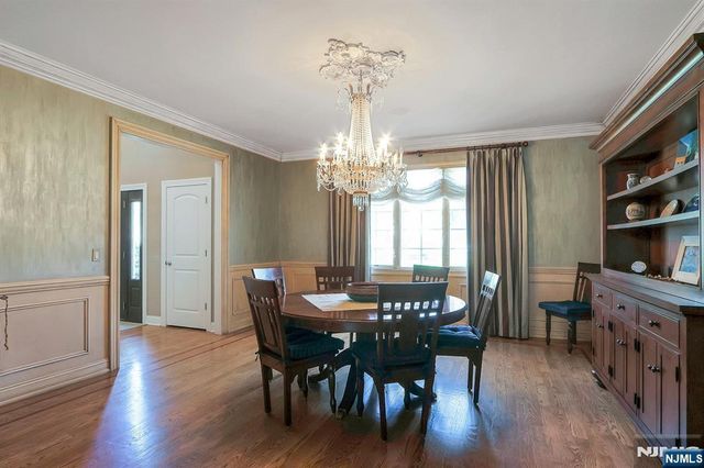 103 Ivy Lane, River Vale, NJ 07675