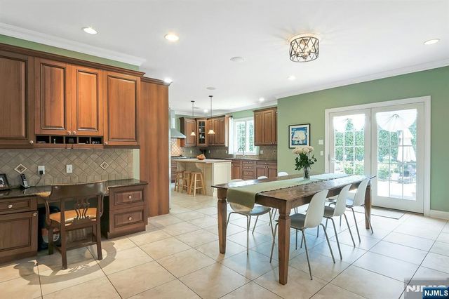 103 Ivy Lane, River Vale, NJ 07675