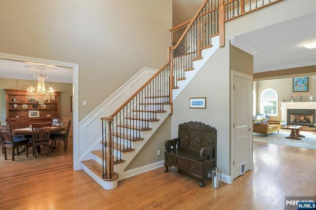 103 Ivy Lane, River Vale, NJ 07675