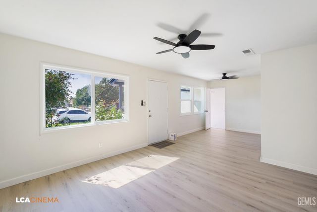 616 Francis Street, Bakersfield, CA 93308