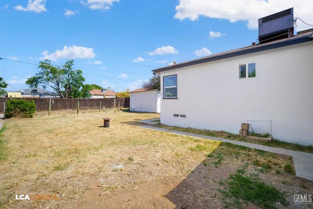 616 Francis Street, Bakersfield, CA 93308