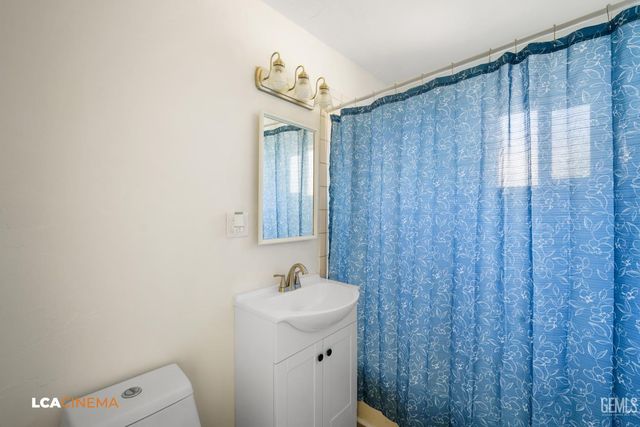 616 Francis Street, Bakersfield, CA 93308