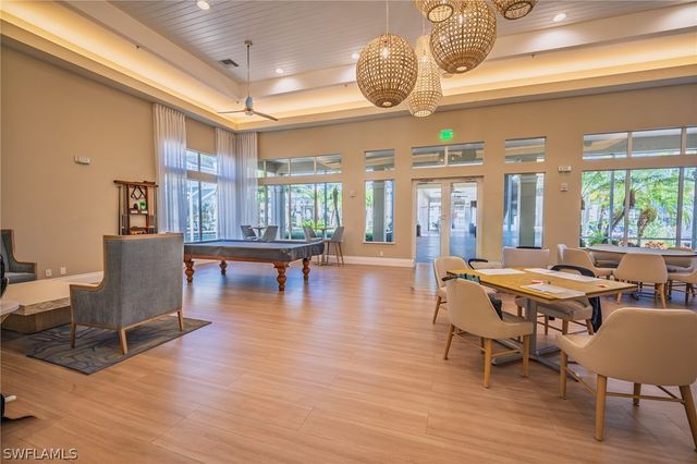 3049 Driftwood WAY 3808, Naples, FL 34109