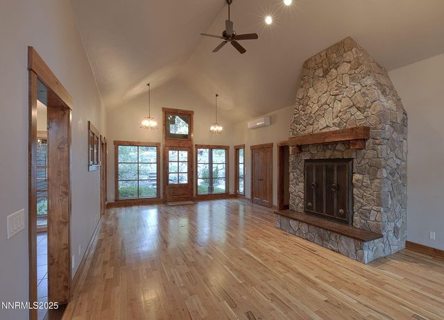 16555 Evergreen Hills Drive, Reno, NV 89511