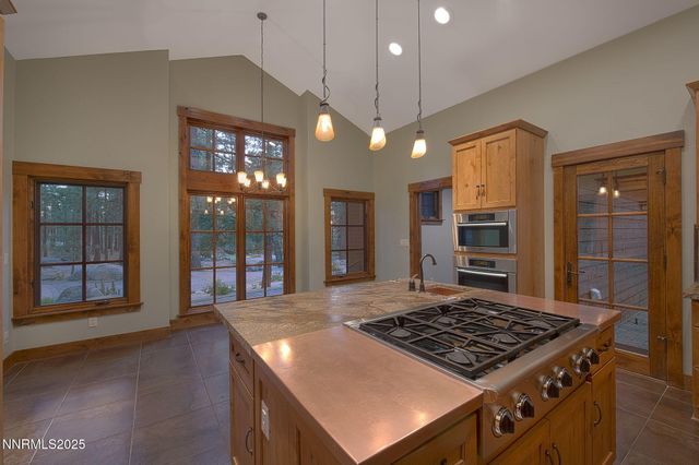 16555 Evergreen Hills Drive, Reno, NV 89511