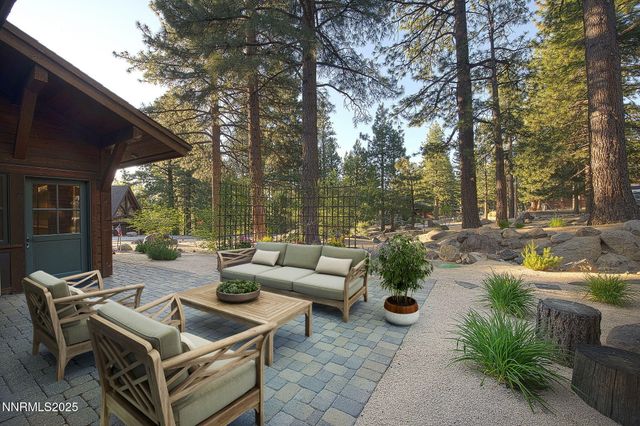 16555 Evergreen Hills Drive, Reno, NV 89511