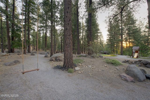 16555 Evergreen Hills Drive, Reno, NV 89511