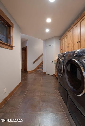 16555 Evergreen Hills Drive, Reno, NV 89511